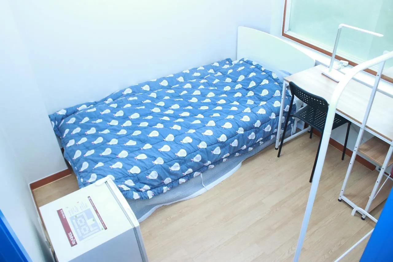 Bed & Breakfast Stayforu Hongdae Seoul South Korea